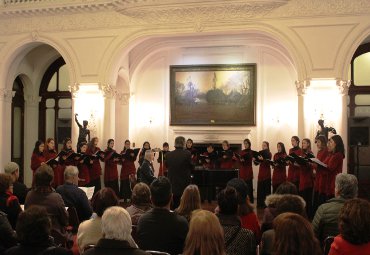 Coro Femenino de Cámara realizó concierto “Salut La France” en el Club de Viña del Mar - Foto 4