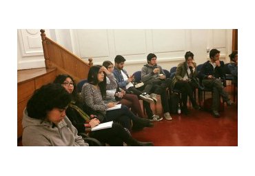 Estudiantes PUCV participan en segunda versión de la Cátedra de Liderazgo Estudiantil - Foto 1