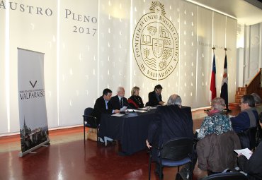 Foro Valparaíso presenta XIX Cuaderno con ponencia de la Dra. Honoris Causa PUCV, Adela Cortina - Foto 4