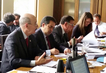 Rector Claudio Elórtegui expuso en Comisión de Educación del Senado - Foto 1