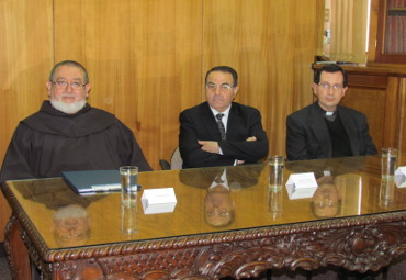 Facultad Eclesiástica de Teología inauguró Cátedra de Derecho Canónico - Foto 3