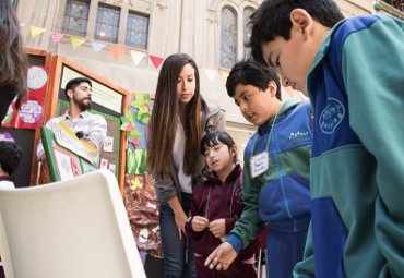 Niños de Chile y el extranjero dieron vida a Feria de Ciencia y Tecnología en la PUCV - Foto 4