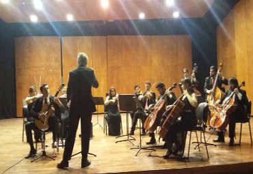 Orquesta de Cámara de la PUCV ofreció dos exitosas presentaciones en Argentina - Foto 1