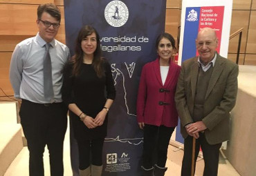 Instituto de Historia realizó seminario sobre el estrecho de Magallanes en Punta Arenas - Foto 1