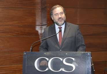 PUCV participó en la ceremonia de lanzamiento de los nuevos Estándares GRI en Cámara de Comercio de Santiago - Foto 1