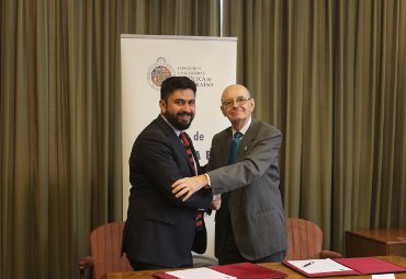 PUCV firma convenio de colaboración con Ilustre Municipalidad de Talcahuano - Foto 2