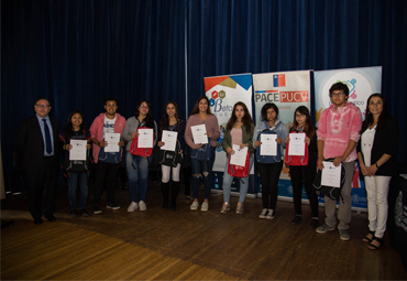 PUCV reconoce el talento de alumnos de BETA, PACE y Propedéutico - Foto 1