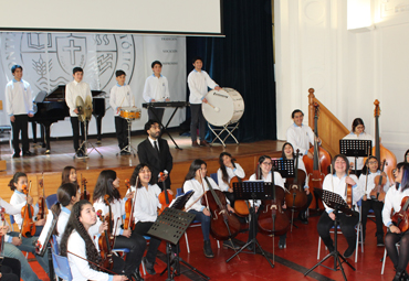 Orquesta Infantil y Juvenil de la Corporación La Matriz ofreció concierto en Salón de Honor de la PUCV - Foto 1