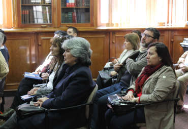 Seminario aborda las oportunidades del Opentext en la docencia universitaria - Foto 3