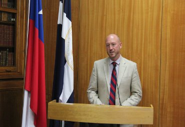 Cónsul de Estados Unidos en Chile visita la PUCV y se reúne con estudiantes norteamericanos - Foto 2