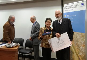 Profesor Belisario Andrade obtuvo el Premio Nacional de Geografía 2018 - Foto 4