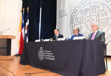 Cátedra de la Fundación Edmundo Eluchans ofrece debate sobre la independencia de la justicia - Foto 4
