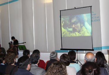 Escuela de Trabajo Social y Colectivo G72 rindieron homenaje a la memoria del ex alumno Alfredo García Vega - Foto 3