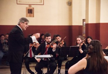 Coro Femenino y Orquesta de Cámara de la PUCV realizarán conciertos de Navidad - Foto 2