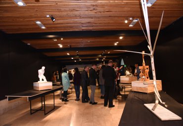 PUCV y Palacio Baburizza inauguran colección que recuerda al artista y profesor Claudio Girola - Foto 3