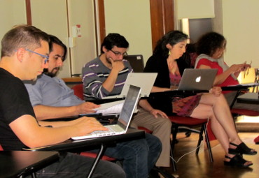 Primeras Jornadas de Historia de la Ciencia, Tecnología y Sociedad se realizan en el Instituto de Historia - Foto 2