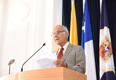 Dr. Joseph Ramos abordó los desafíos que enfrenta un profesor católico en la Inauguración del Año Académico - Foto 4