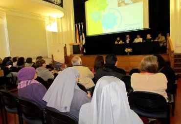 Facultad de Teología y el Departamento de Educación Católica del Obispado de Valparaíso organizaron Segundo Encuentro de Profesores de Religión - Foto 2