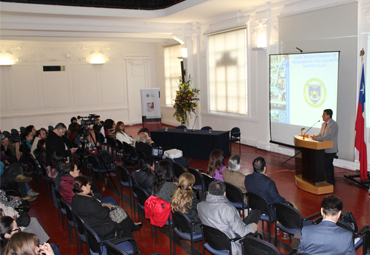 Escuela de Pedagogía inaugura año académico 2019 con ponencia de académico Víctor Reyes - Foto 1