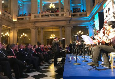 Orquesta Andina de la PUCV se presentó en celebración del Día de Europa en Santiago