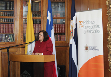 Académica Berta Silva realiza lanzamiento de su libro “Evolución del Gobierno Corporativo en Chile. Desde la Ley de OPA’s” - Foto 2