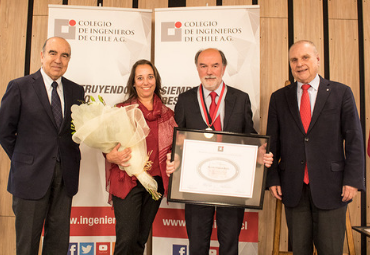Ex alumno recibe Premio Nacional del Colegio de Ingenieros de Chile - Foto 2