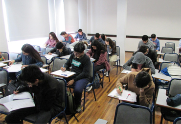 Estudiantes de establecimientos escolares regionales participaron en Olimpiada Nacional de Matemática 2019 en sede IMA PUCV - Foto 3