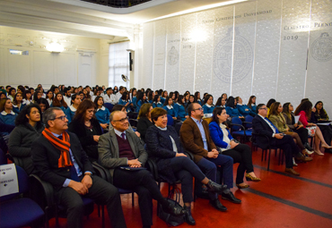 143 estudiantes participan en ceremonia de Investidura de Práctica Inicial Docente - Foto 1