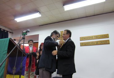 Profesor Kamel Harire recibió distinción de la Comunidad Teológica Evangélica de Chile - Foto 2