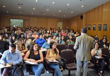 Reinician docencia de Formación Fundamental y del Programa de Inglés como Lengua Extranjera en modalidad virtual - Foto 1