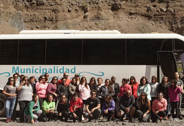 Participantes del “Curso de Especialización en Indagación Científica para la Educación en Ciencia” realizan pasantía científica en precordillera de Los Andes - Foto 3