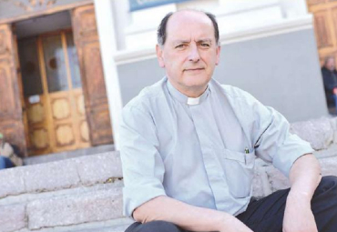 Teología: Decano Padre Gonzalo Bravo será ordenado Obispo de San Felipe
