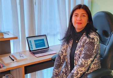 Académica Claudia Mejías Alonzo es la nueva directora de la Escuela de Derecho PUCV