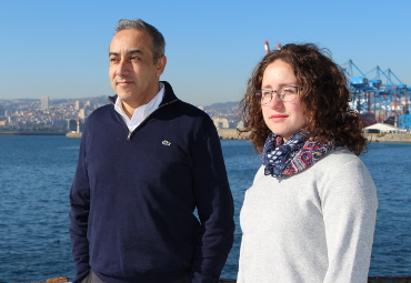 Investigadores PUCV realizan nuevos aportes al debate científico global sobre la efectividad de las vacunas para salmones