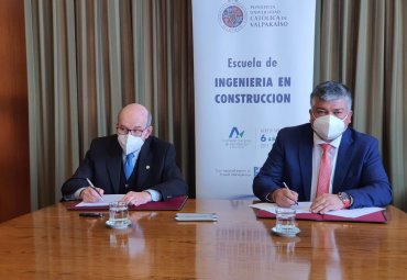 Escuela de Ingeniería en Construcción PUCV y Asociación de Municipalidades de la Región de Valparaíso firman convenio de colaboración - Foto 2