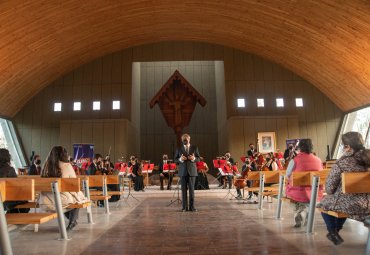 Orquesta de Cámara PUCV vuelve a presentarse con público en 8° Festival de Música de Cámara en el Valle de Casablanca - Foto 1