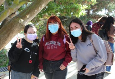 PUCV realiza ceremonias de bienvenida a estudiantes novatos que se incorporan a sus aulas - Foto 4