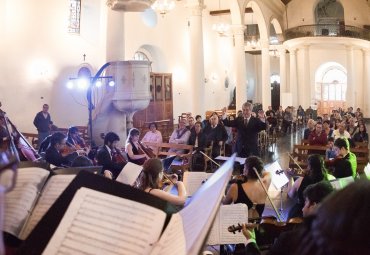 Orquesta Clásica y Coro de Cámara PUCV efectuarán conciertos de Semana Santa