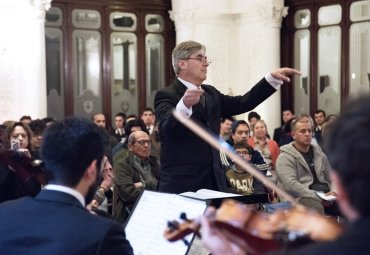 Orquesta Clásica y Coro de Cámara PUCV efectuarán conciertos de Semana Santa - Foto 2