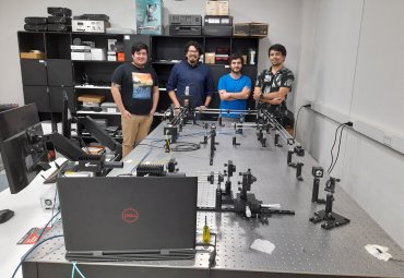 Laboratorio de Optoelectrónica: desarrollando investigación de vanguardia desde Valparaíso - Foto 3