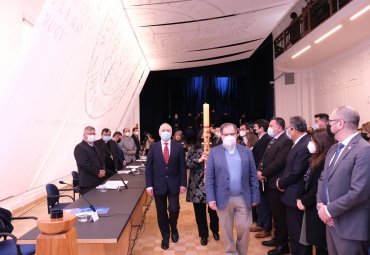 Con un llamado a la unidad institucional el rector Nelson Vásquez rinde su primera cuenta anual - Foto 1