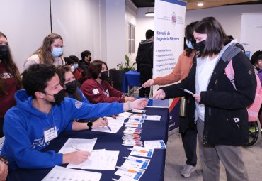 Más de 1.500 estudiantes participaron en el Día Abierto PUCV - Foto 4