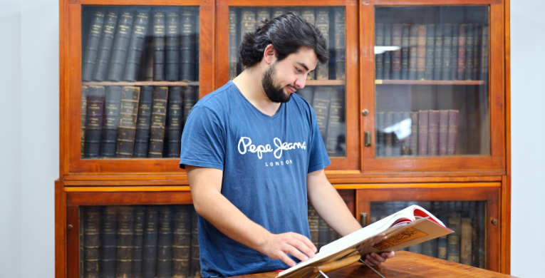 Licenciatura en Estudios Teológicos, Bíblicos y Diálogo Ecuménico