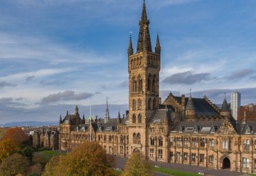 Académicos de Pedagogía realizaron pasantía en colegios de Escocia y la Universidad de Glasgow - Foto 2