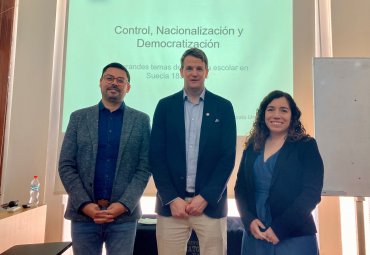 Instituto de Historia PUCV realiza conferencia sobre el sistema escolar en Suecia - Foto 1