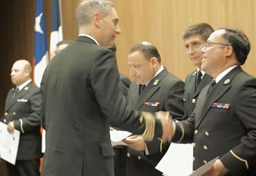 Ceremonia de Certificación 4ta versión Diplomado para suboficiales de la Armada de Chile