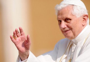 PUCV lamenta el fallecimiento del Papa Emérito Benedicto XVI