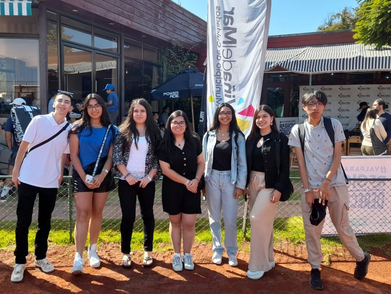 Estudiantes de Periodismo participaron como voluntarios en ATP Challenger de Viña