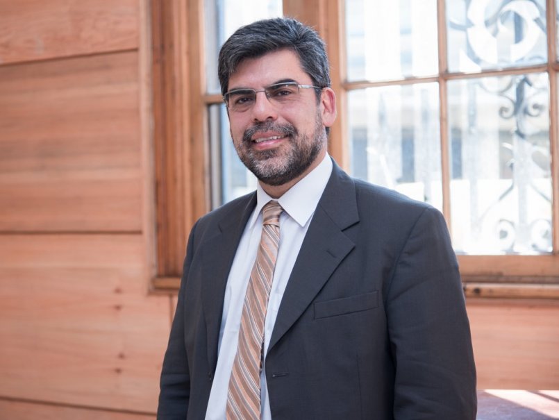 Profesor asume cargo en Academia Internacional de Líderes Católicos