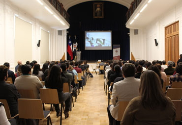 Con más de 200 asistentes PUCV realiza ceremonia de Recepción de Postgrados